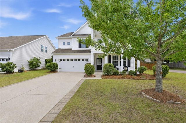 632 Silver Moss Drive, Moncks Corner, SC 29461