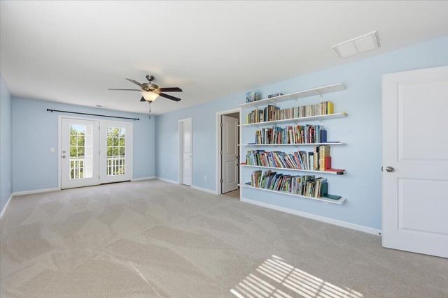 632 Silver Moss Drive, Moncks Corner, SC 29461