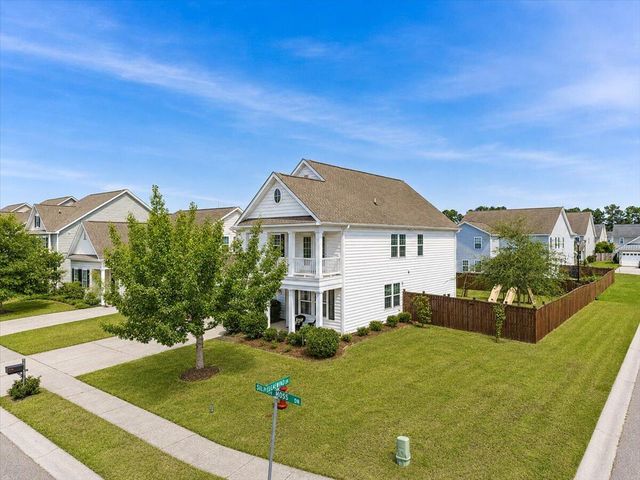 632 Silver Moss Drive, Moncks Corner, SC 29461