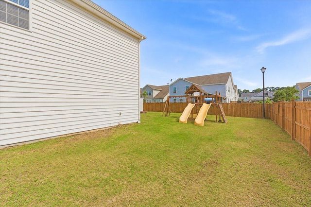 632 Silver Moss Drive, Moncks Corner, SC 29461