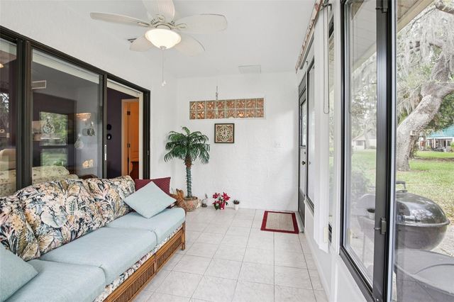 11622 COCOWOOD DRIVE, New Port Richey, FL 34654