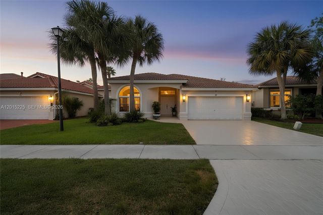 77 Gables Boulevard, Weston, FL 33326