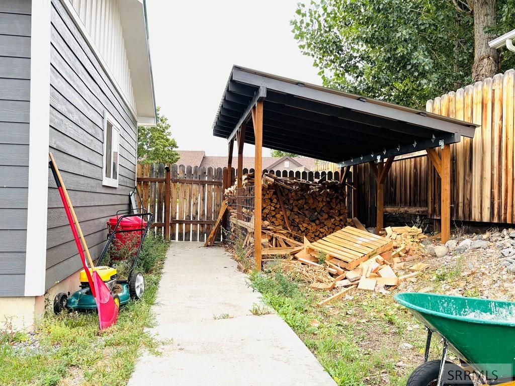 Image 23 of property listing at 1307 Taft Avenue, Salmon, ID 83467