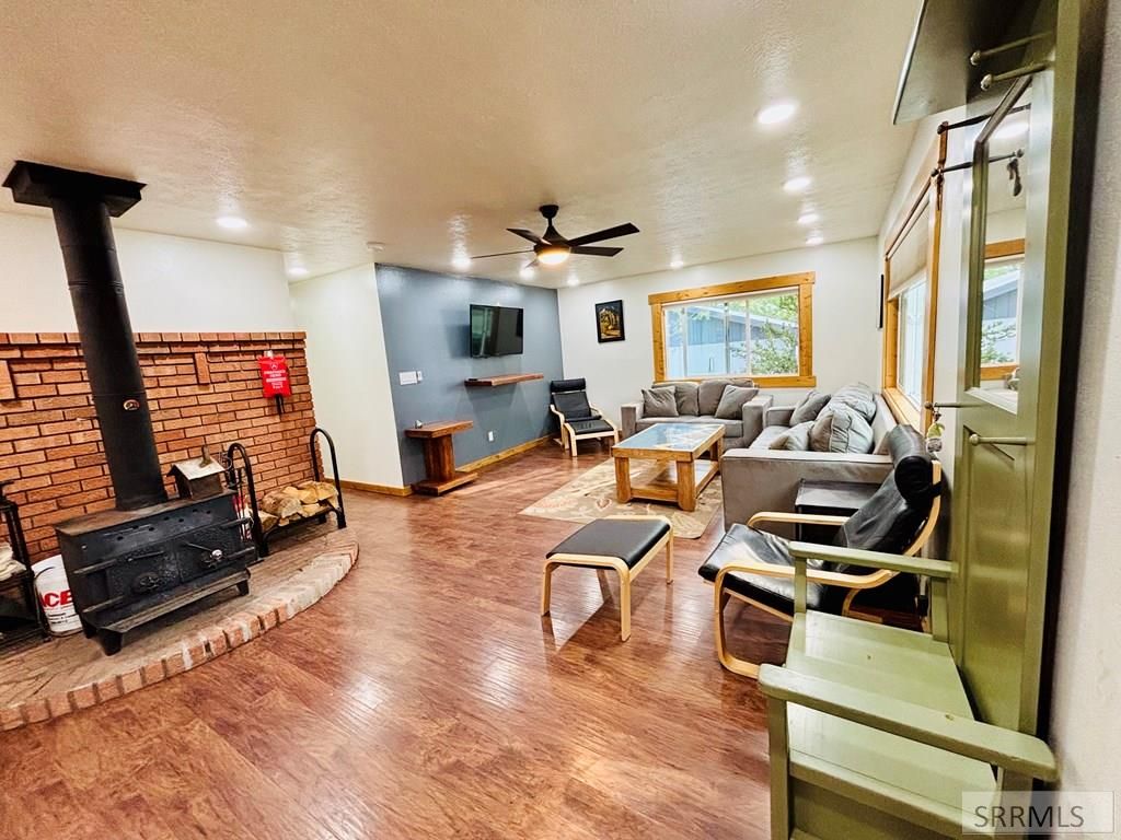 Image 3 of property listing at 1307 Taft Avenue, Salmon, ID 83467
