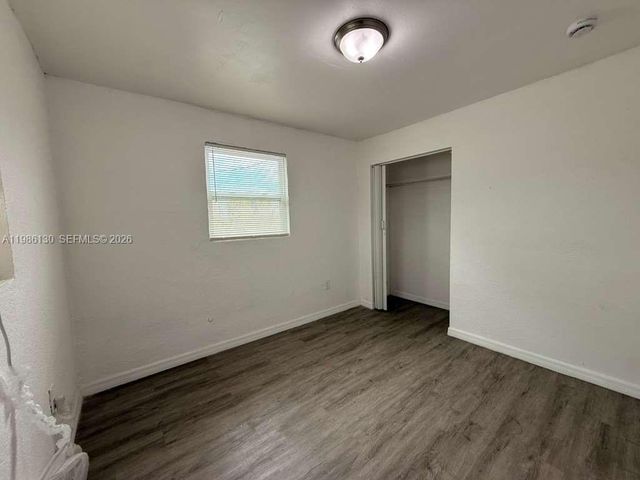 3608 Sammy Watkins 2 2, Fort Myers, FL 33901