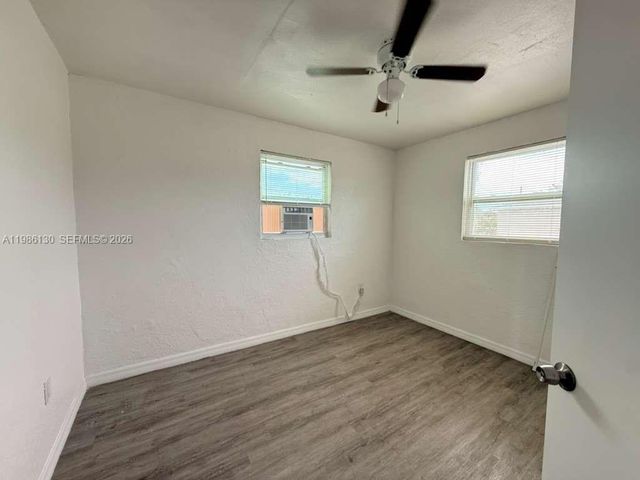 3608 Sammy Watkins 2 2, Fort Myers, FL 33901