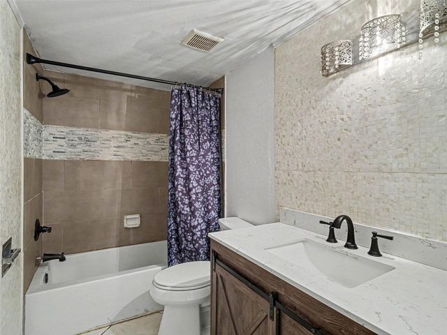 2653 WOODGATE LANE E-3, Sarasota, FL 34231