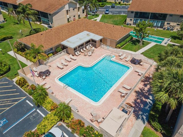 2653 WOODGATE LANE E-3, Sarasota, FL 34231
