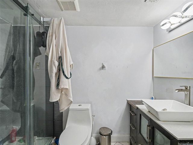 2653 WOODGATE LANE E-3, Sarasota, FL 34231