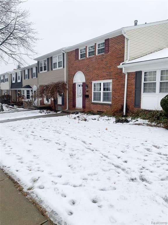 20295 Silver Spring Drive, Northville, MI 48167