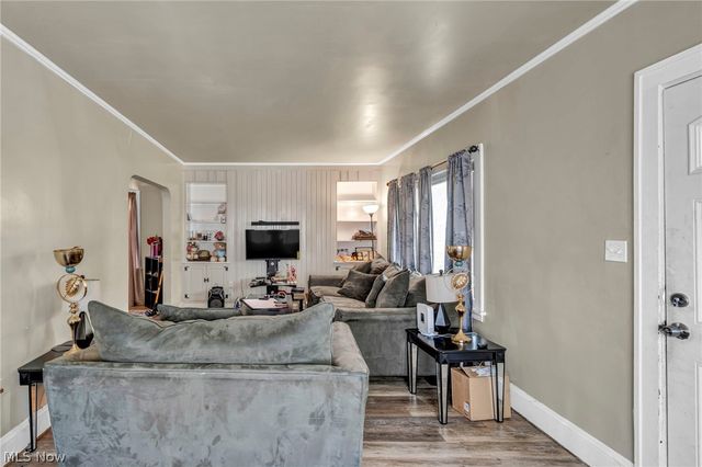 20505 Franklin Road, Maple Heights, OH 44137