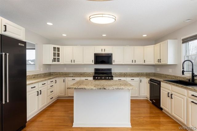 25 Springbrook Shores Drive, Elma, NY 14059