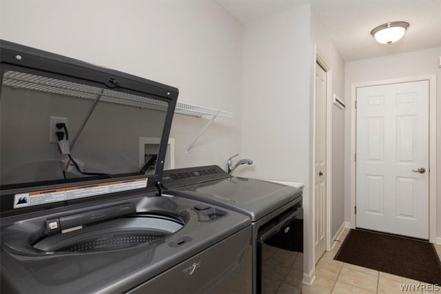 25 Springbrook Shores Drive, Elma, NY 14059