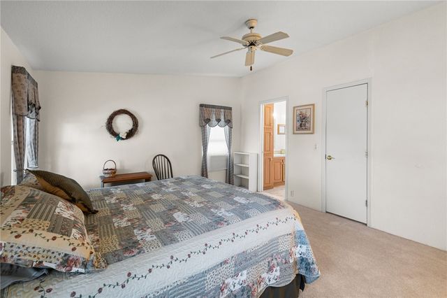 3758 W Redwall Drive, Golden Valley, AZ 86413