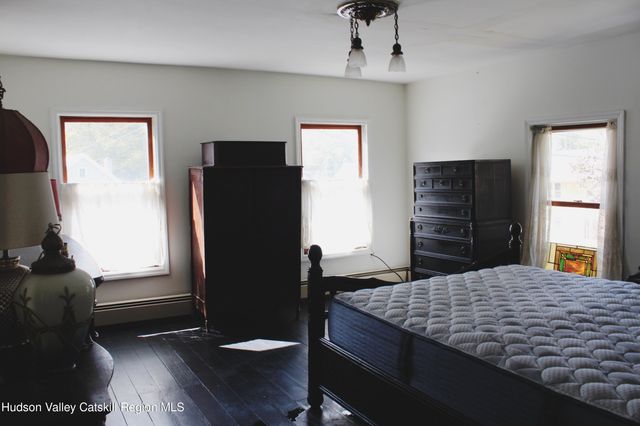 564 Main St Street, Cairo, NY 12413