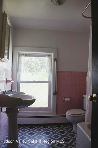 564 Main St Street, Cairo, NY 12413