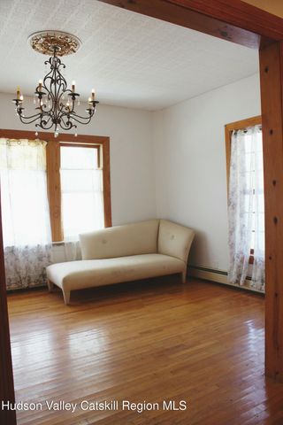 564 Main St Street, Cairo, NY 12413