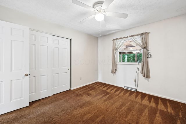 6983 Constitution Place, Columbus, OH 43235