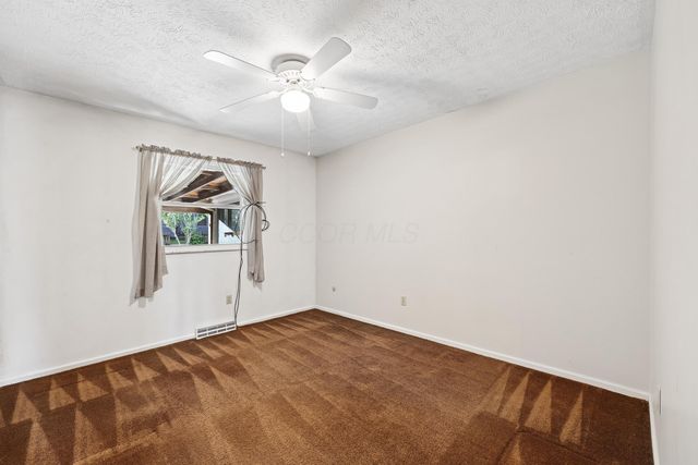 6983 Constitution Place, Columbus, OH 43235