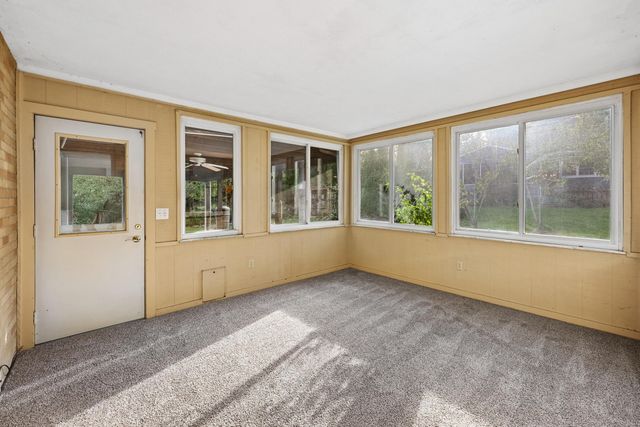 6983 Constitution Place, Columbus, OH 43235