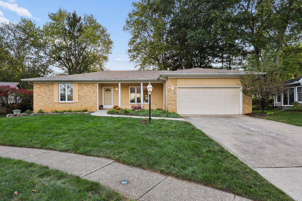6983 Constitution Place, Columbus, OH 43235