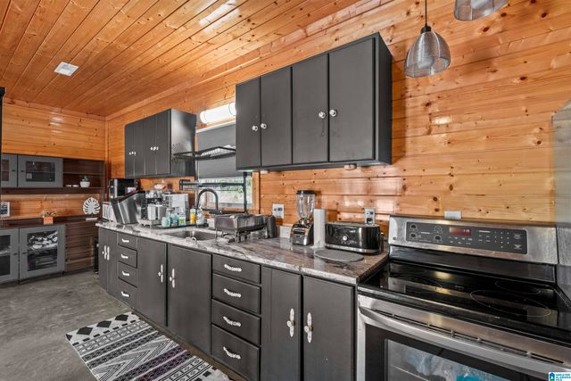 15 COUNTY ROAD 1028, Centre, AL 35960