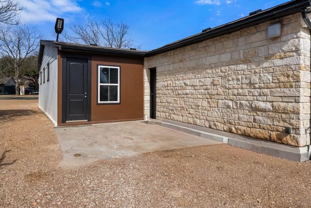 2201 Teri RD, Austin, TX 78744