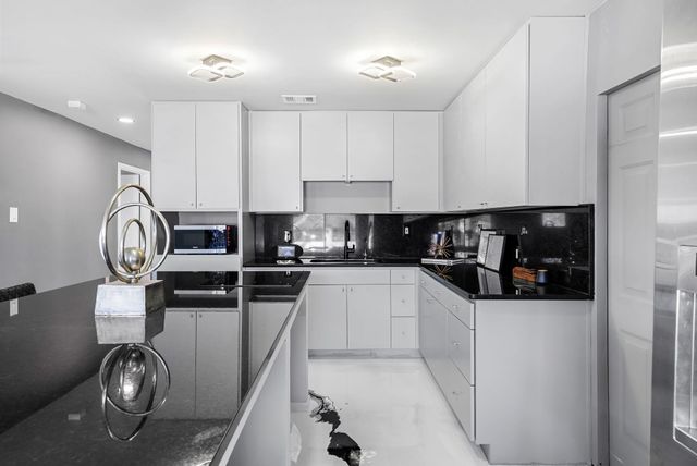 2201 Teri RD, Austin, TX 78744