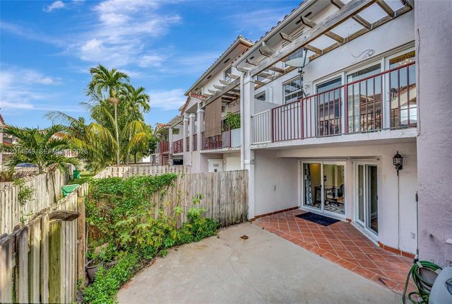 10110 SW 154th Cir Ct 105-1, Miami, FL 33196