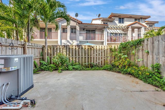 10110 SW 154th Cir Ct 105-1, Miami, FL 33196