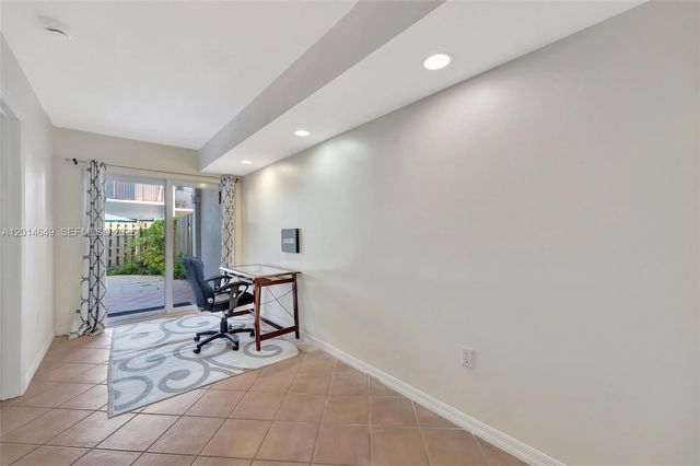 10110 SW 154th Cir Ct 105-1, Miami, FL 33196