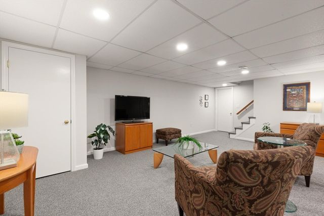 67 Bridle Path, Franklin, MA 02038