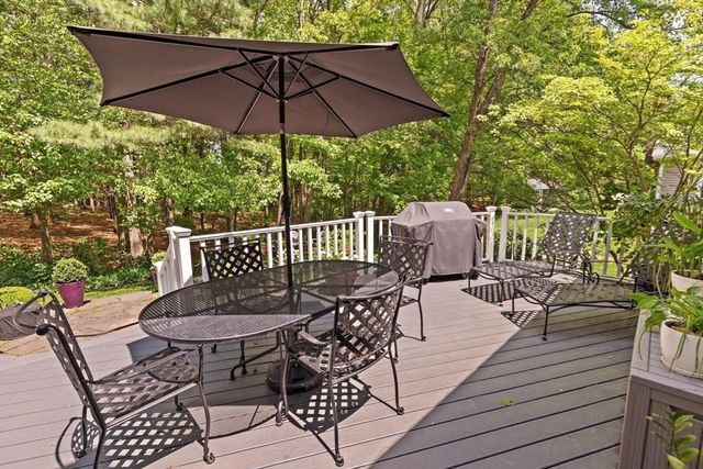 67 Bridle Path, Franklin, MA 02038