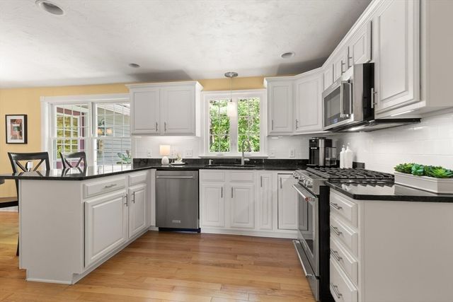 67 Bridle Path, Franklin, MA 02038