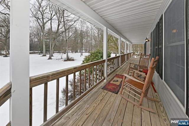 468 Old Tappan Road, Old Tappan, NJ 07675