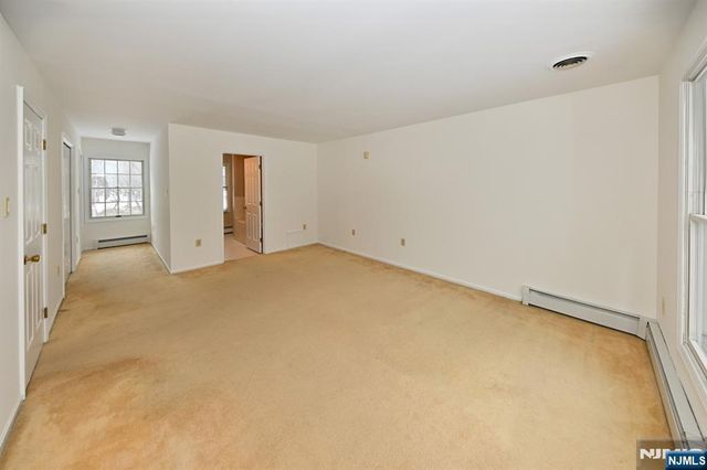 468 Old Tappan Road, Old Tappan, NJ 07675