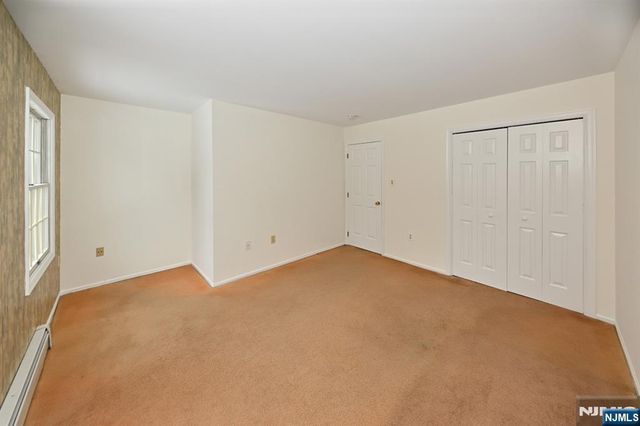 468 Old Tappan Road, Old Tappan, NJ 07675