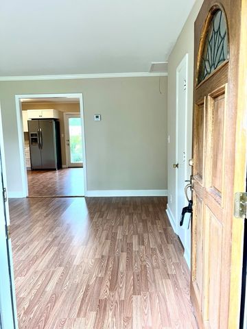 210 Roney Dr, Hopkinsville, KY 42240