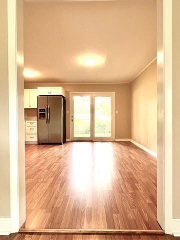 210 Roney Dr, Hopkinsville, KY 42240