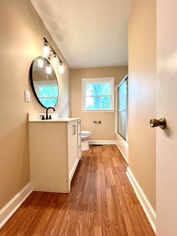 210 Roney Dr, Hopkinsville, KY 42240