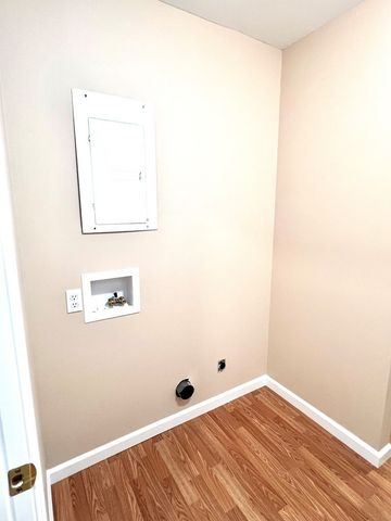 210 Roney Dr, Hopkinsville, KY 42240