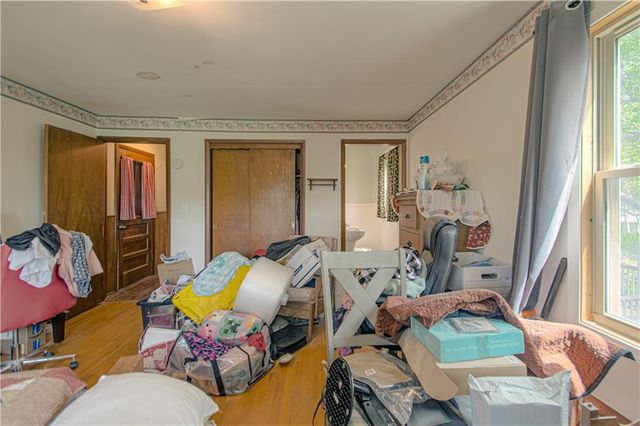 2231 N River Boulevard, Sugar Creek, MO 64050