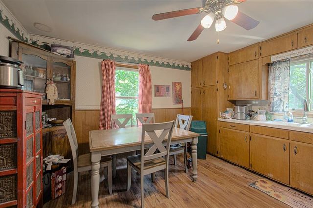 2231 N River Boulevard, Sugar Creek, MO 64050