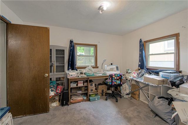2231 N River Boulevard, Sugar Creek, MO 64050