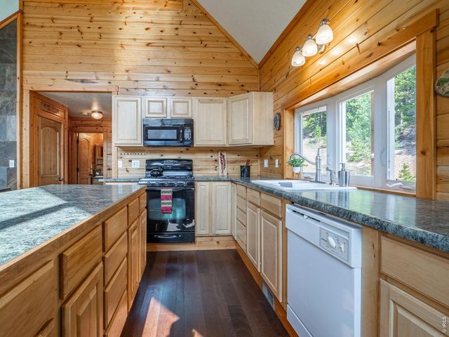 62 Algonkin Ct, Red Feather Lakes, CO 80545
