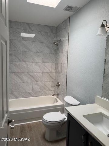 834 W Palma De Coco, Tucson, AZ 85704