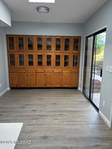 834 W Palma De Coco, Tucson, AZ 85704
