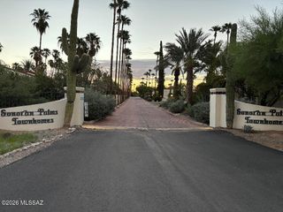 834 W Palma De Coco, Tucson, AZ 85704