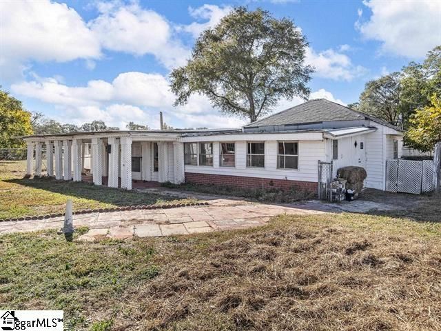 181 N Hwy 150, Pacolet, SC 29372