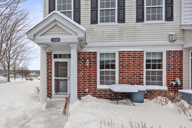 1249 Majestic Avenue 316, Maplewood, MN 55109
